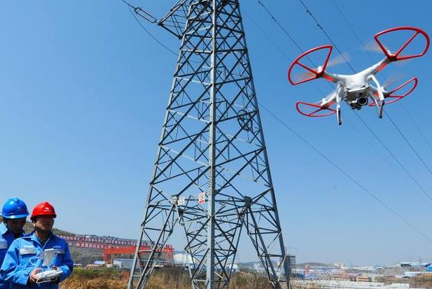 為什么要用電力無人機巡檢輸電線路