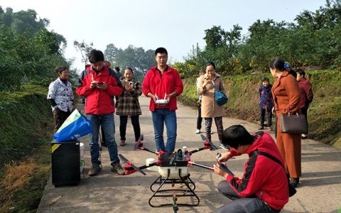 江津區(qū)：植保無人機助力花椒減藥增效