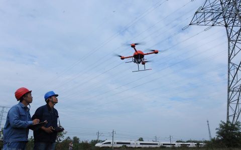 新疆首座輸電線路無(wú)人機(jī)巡檢機(jī)巢（巡視效率提高逾2倍）